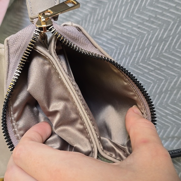 Leather Crossbody Purse - Picture 10 of 12